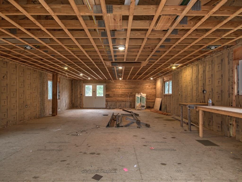 16 Oak Ledge Road Pittston, ME 04345 - Photo 24 of 29 This is the upstairs over the garage...