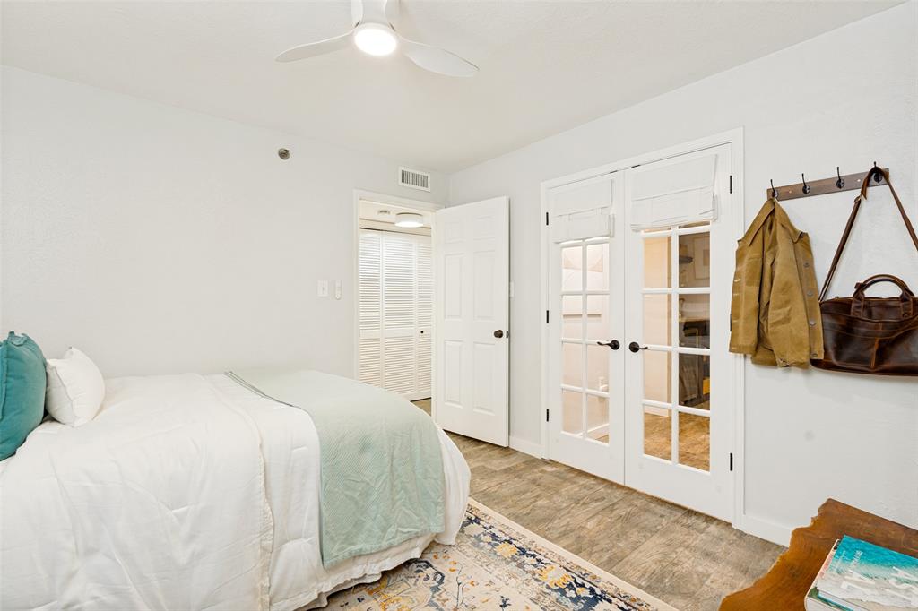 3642 Word Street Dallas, TX 75204 - Photo 19 of 33