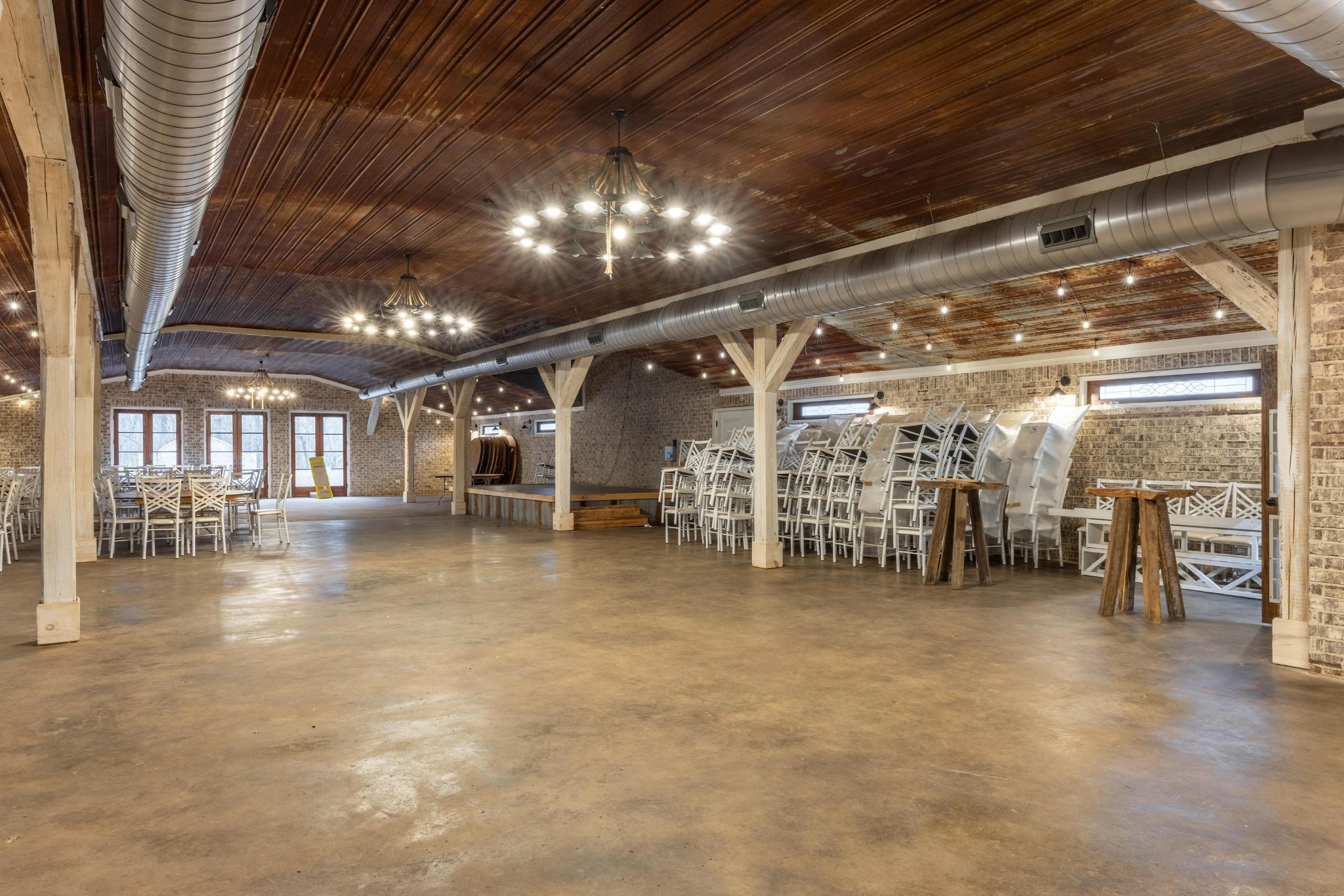 205 Us Highway Rising Fawn, GA 30738 - Photo 41 of 62 a view of a studio with wooden floor