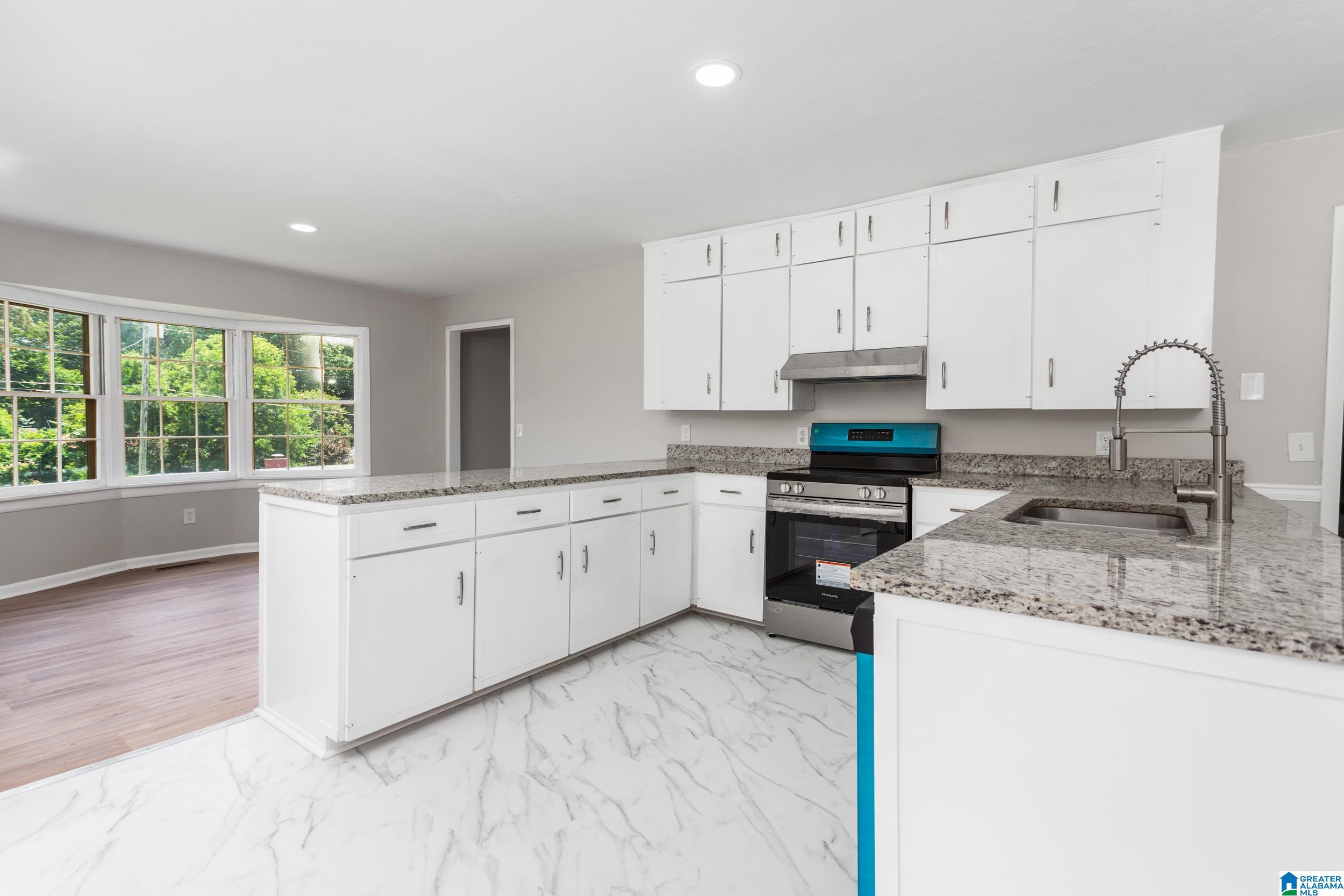 5104 N Road Anniston, AL 36206 - Photo 12 of 37