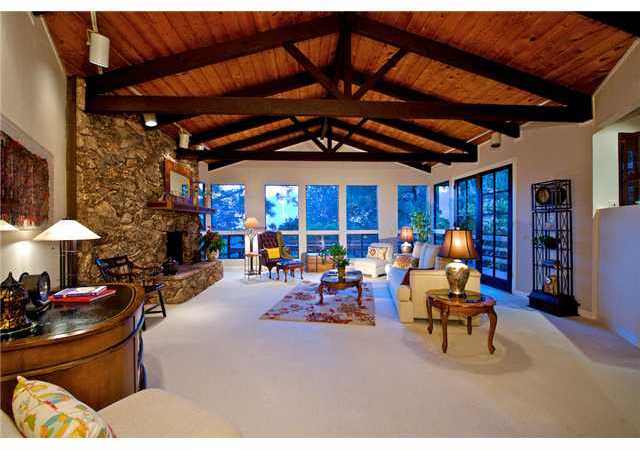 1232 Crest Road Del Mar, CA 92014 - Photo 4 of 25