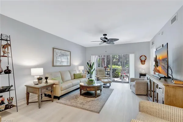 $2,125 | 7811 Regal Heron Circle, Unit 4102, Naples, FL 34104