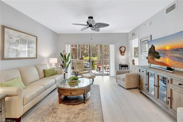 $2,125 | 7811 Regal Heron Circle, Unit 4102, Naples, FL 34104