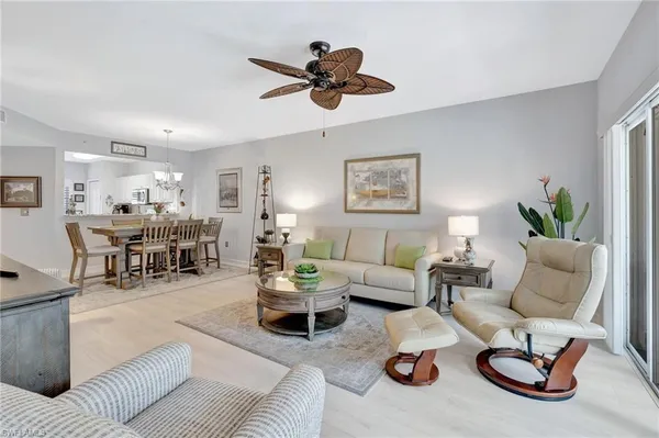 $2,125 | 7811 Regal Heron Circle, Unit 4102, Naples, FL 34104