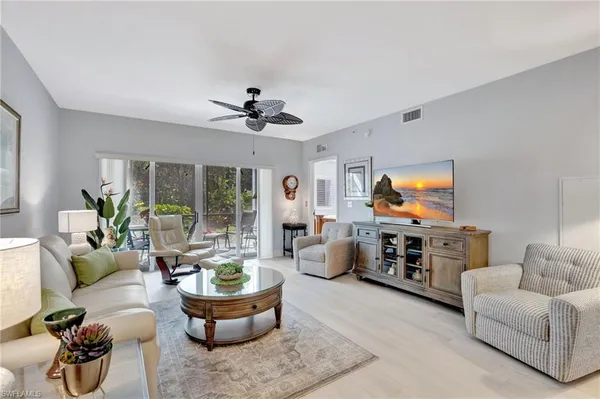 $2,125 | 7811 Regal Heron Circle, Unit 4102, Naples, FL 34104