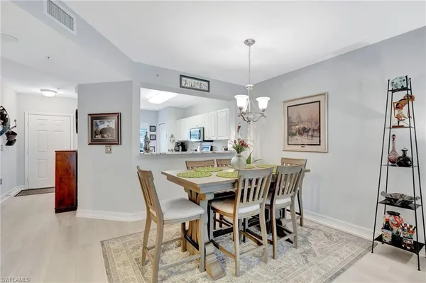 $2,125 | 7811 Regal Heron Circle, Unit 4102, Naples, FL 34104