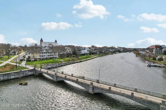 $1,100,000 | 60 Lake Avenue, Ocean Grove, NJ 07756