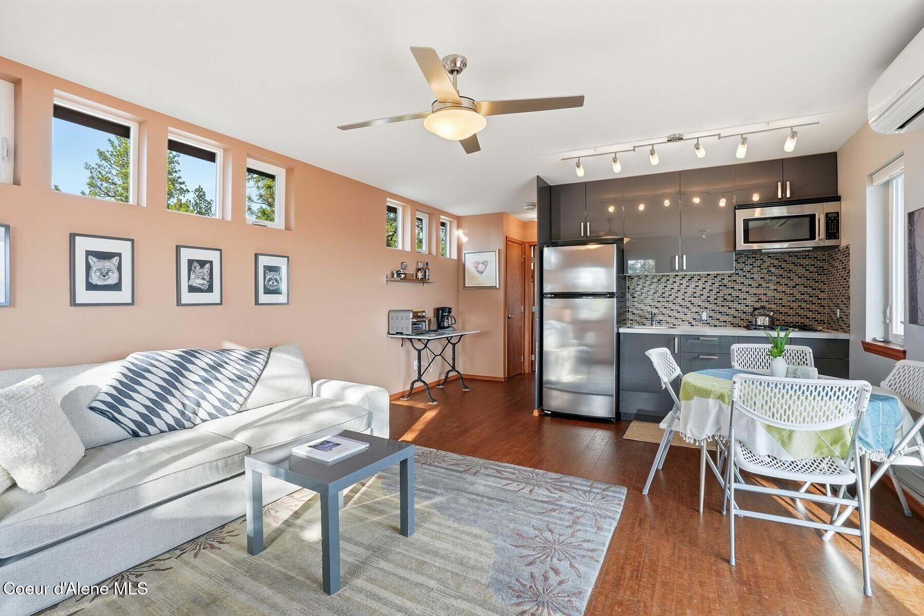 1149 Dunromin Road Priest River, ID 83856 - Photo 31 of 53 Guest Suite