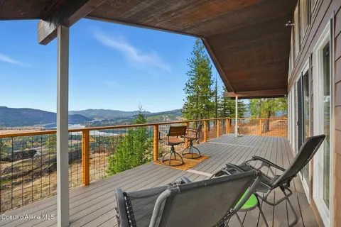 $1,149,000 | 1149 Dunromin Road, Priest River, ID 83856