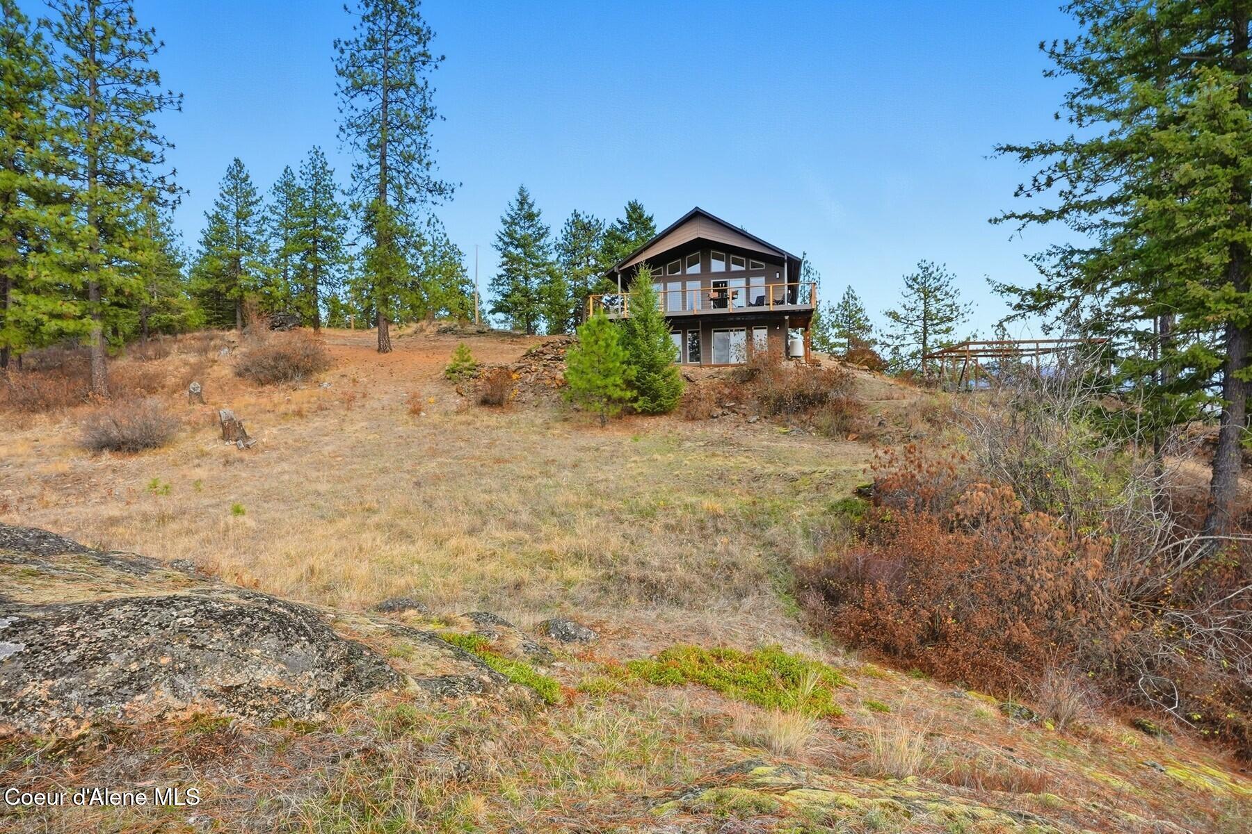 1149 Dunromin Road Priest River, ID 83856 - Photo 45 of 53 Small lookout cabin distance