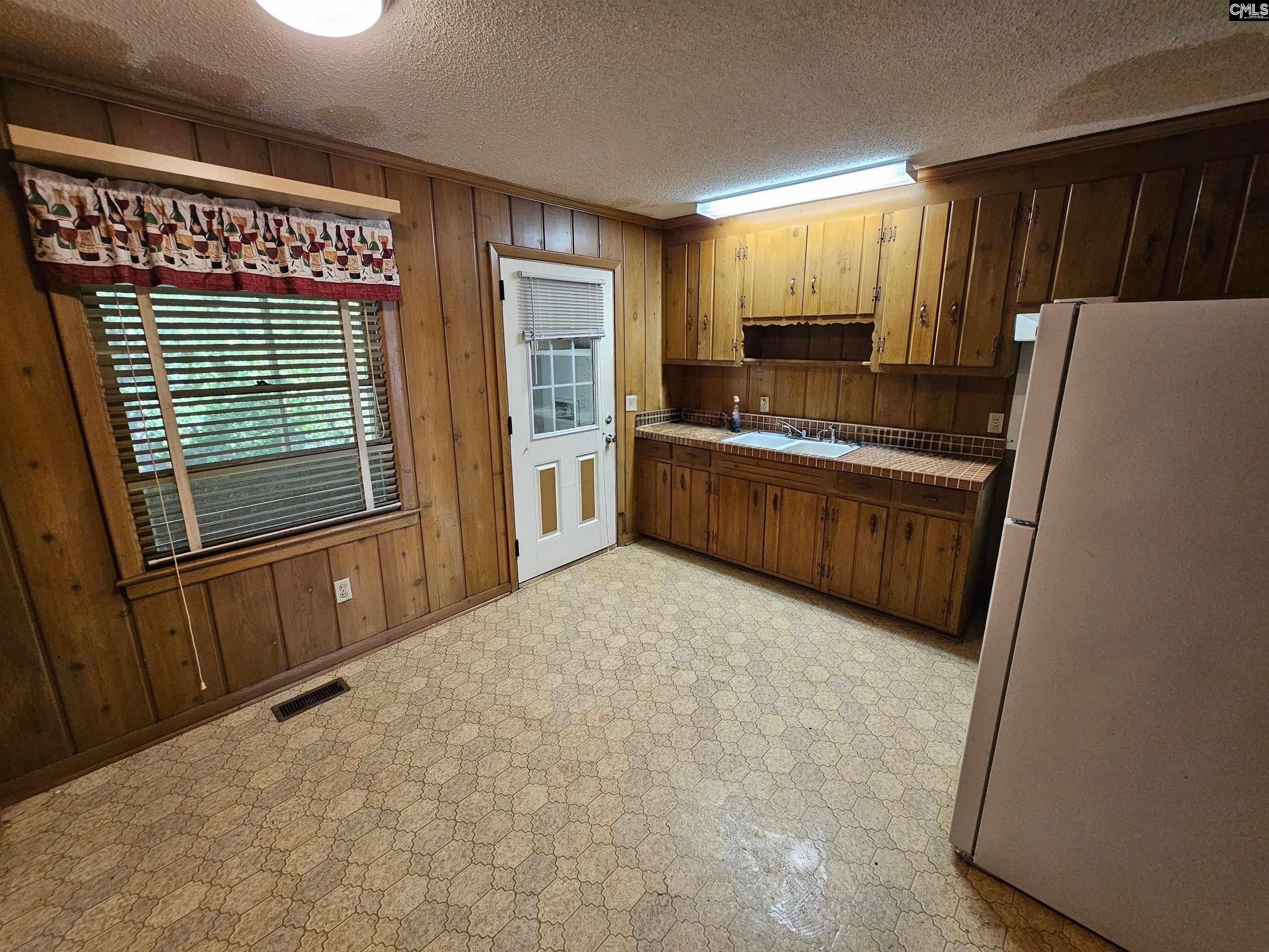 1507 Brennen Road Columbia, SC 29206 - Photo 3 of 11 Gallery Image 3