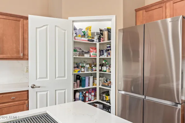 $575,000 | 2115 West Branham Lane, Phoenix, AZ 85041