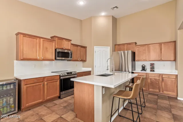 $575,000 | 2115 West Branham Lane, Phoenix, AZ 85041