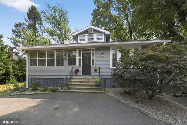 $750,000 | 1 Lake Shore Drive, Collingswood, NJ 08108