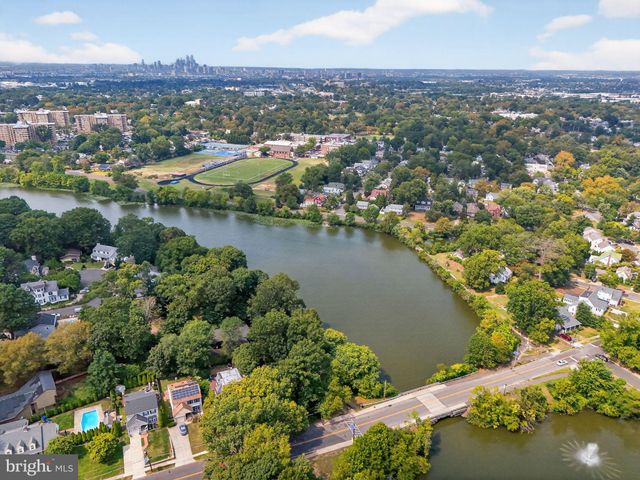 $750,000 | 1 Lake Shore Drive, Collingswood, NJ 08108