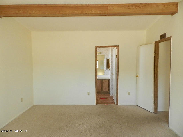 11921 West Ranchito Verde Tucson, AZ 85743 - Photo 13 of 23