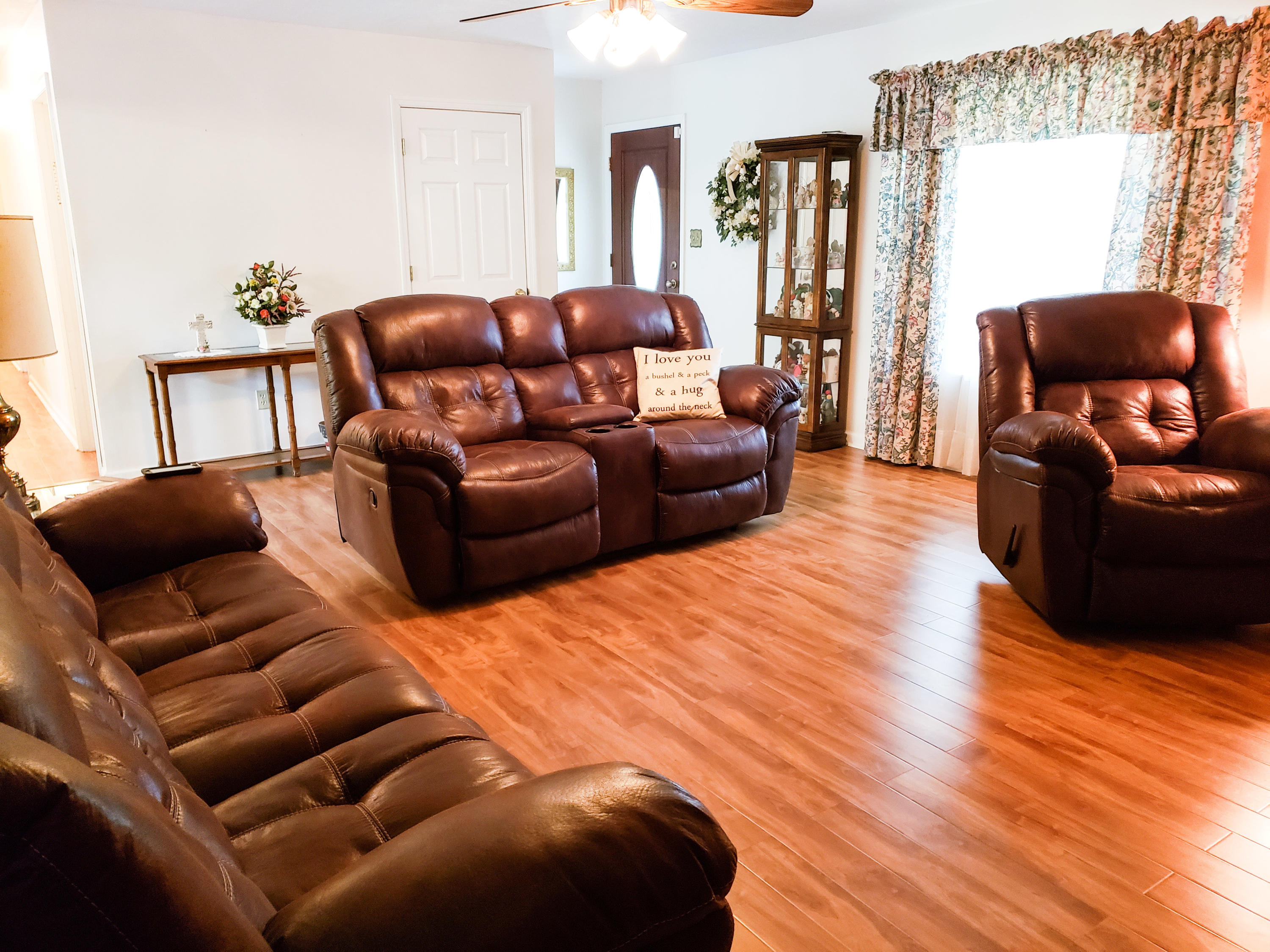 2135 Stockton Valley Road Philadelphia, TN 37846 - Photo 25 of 37 PSX_20200731_205723