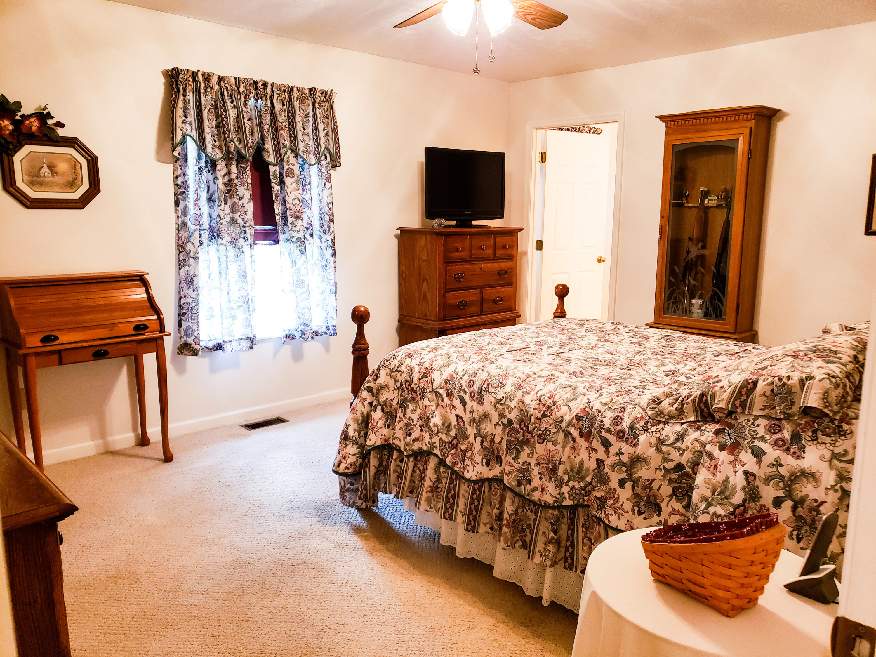 2135 Stockton Valley Road Philadelphia, TN 37846 - Photo 29 of 37 PSX_20200731_205203