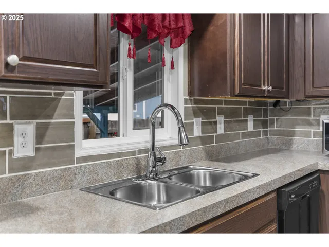 $175,000 | 13620 Southwest Beef Bend Road, Unit 97, Tigard, OR 97224