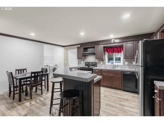 $175,000 | 13620 Southwest Beef Bend Road, Unit 97, Tigard, OR 97224