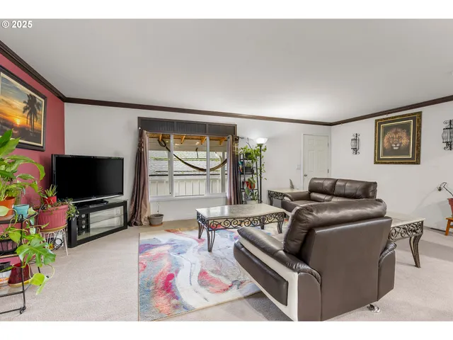 $175,000 | 13620 Southwest Beef Bend Road, Unit 97, Tigard, OR 97224