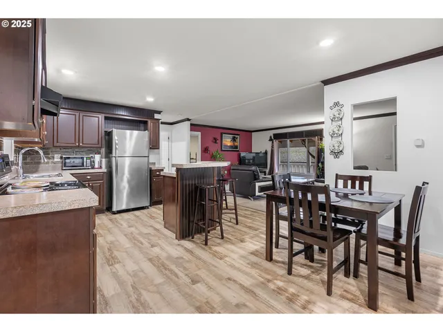 $175,000 | 13620 Southwest Beef Bend Road, Unit 97, Tigard, OR 97224