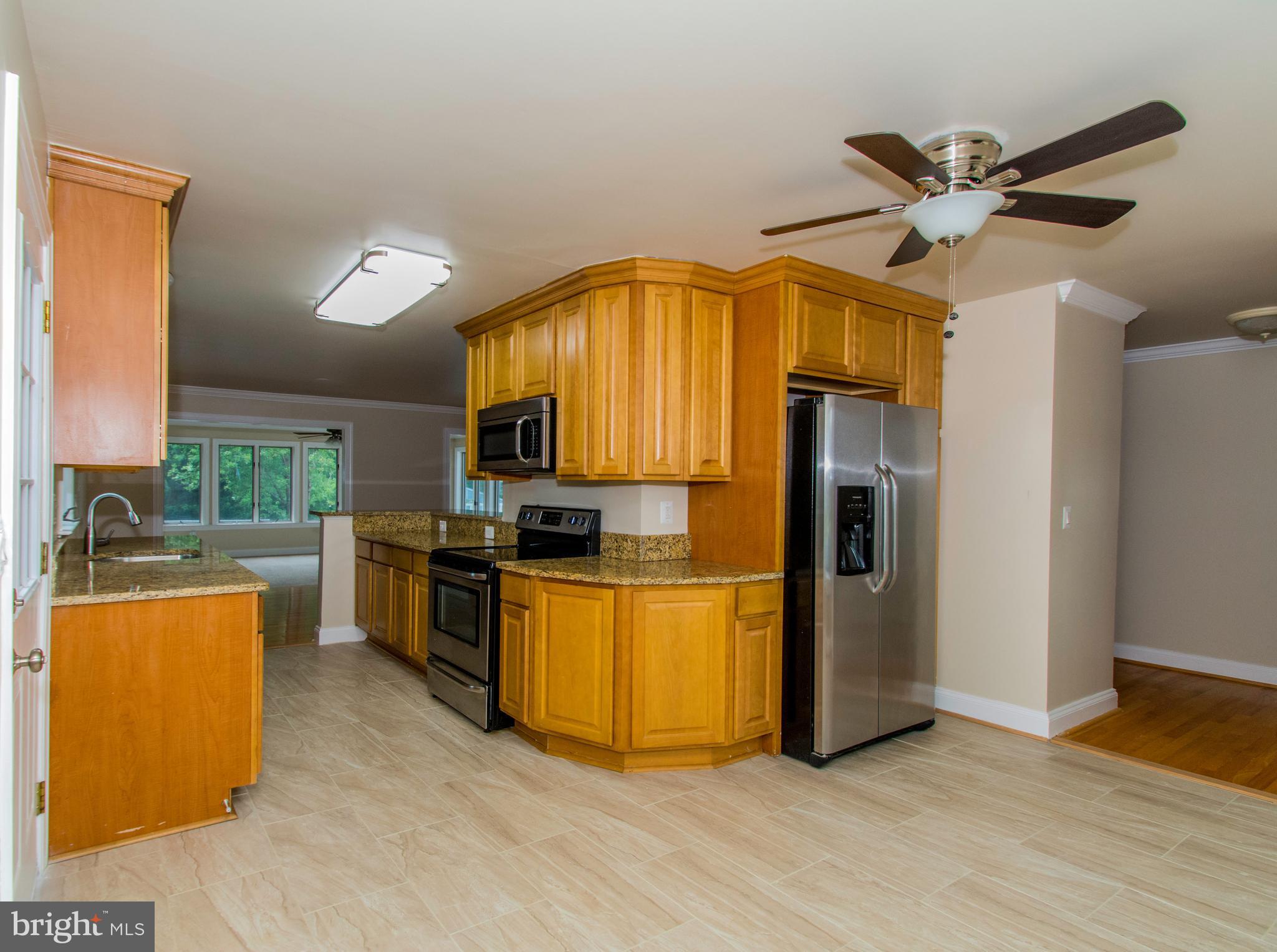 1990 Valley Road Annapolis, MD 21401 - Photo 21 of 74 Stainless steel appliances