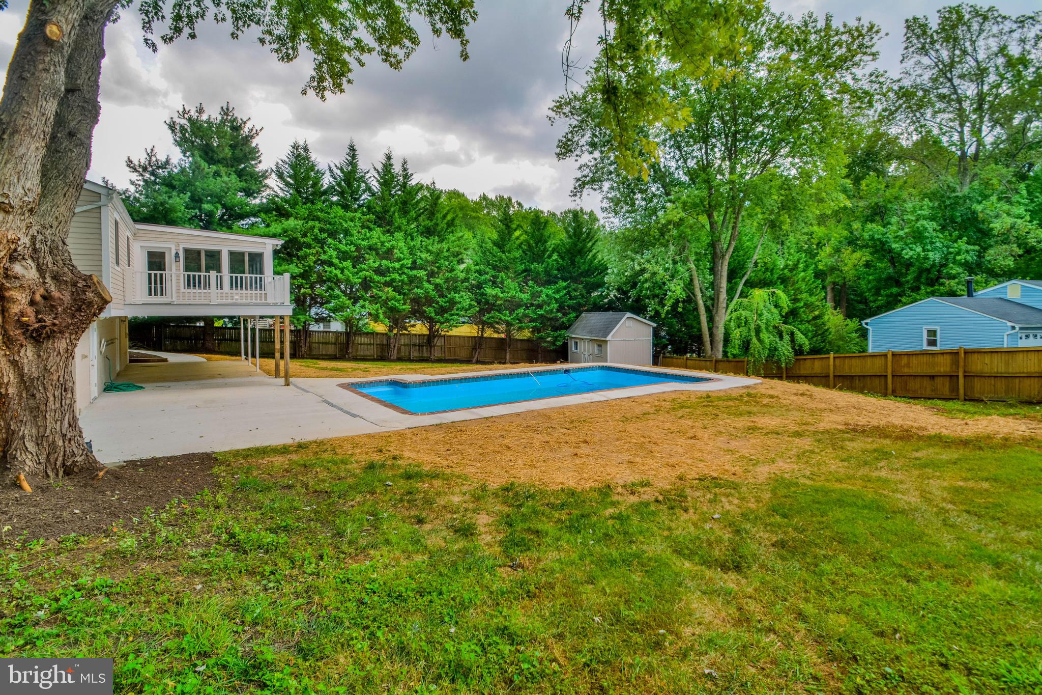 1990 Valley Road Annapolis, MD 21401 - Photo 68 of 74 This is some huge yard