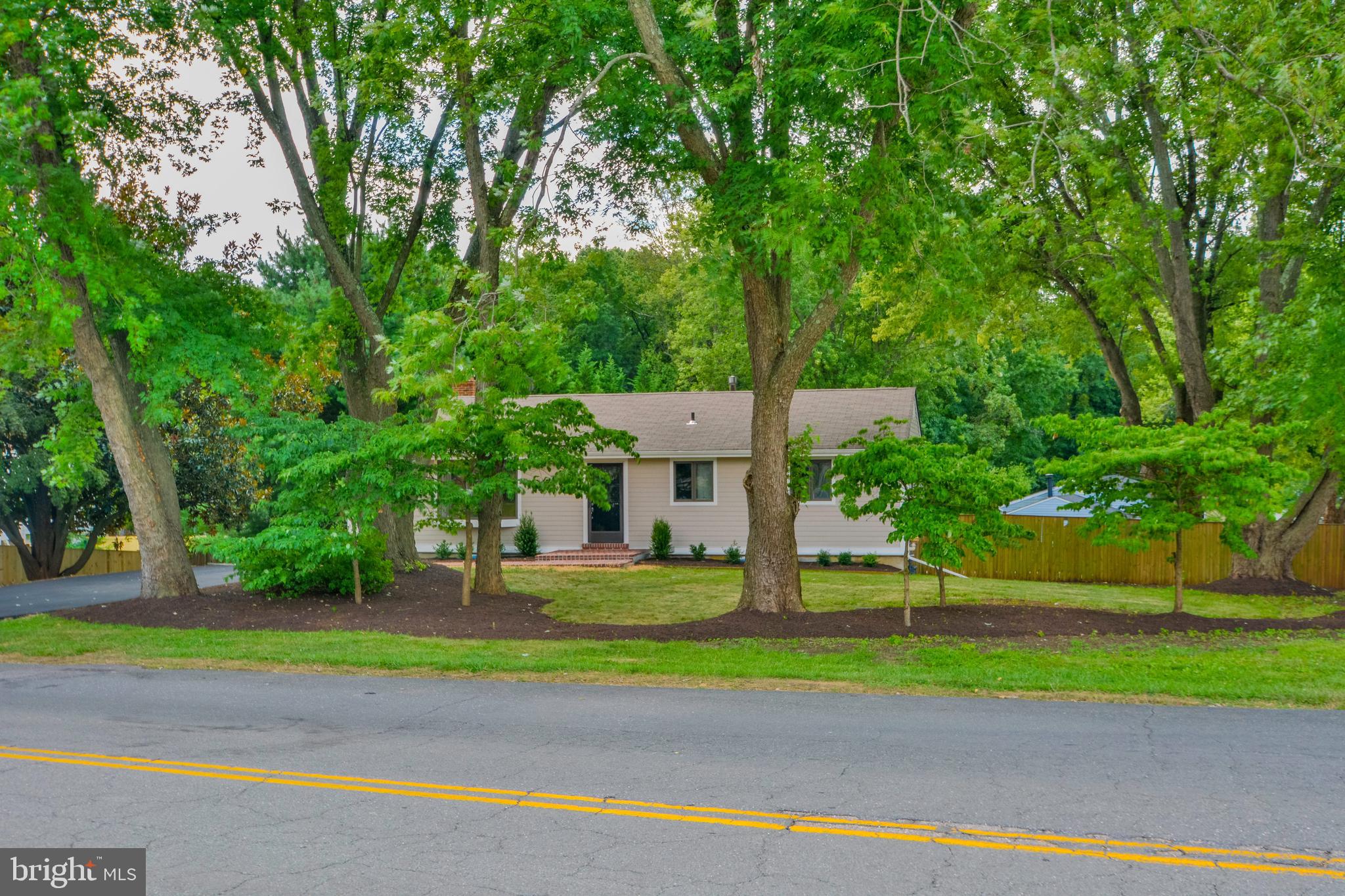 1990 Valley Road Annapolis, MD 21401 - Photo 71 of 74 View from street (Valley Rd)