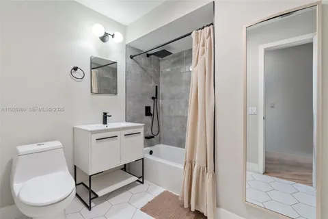 $1,275,000 | 10650 Northeast 11th Court, Miami Shores, FL 33138