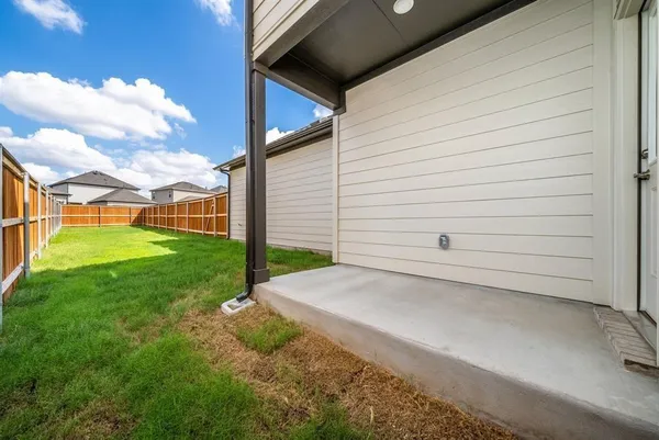 $2,050 | 123 Watkinville Road, Hutto, TX 78634