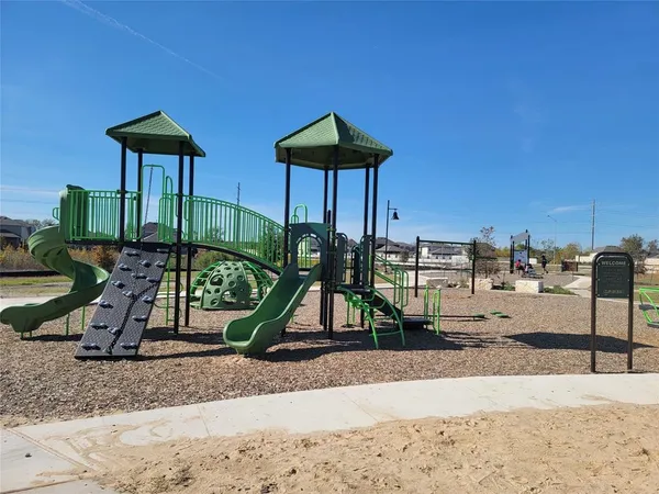 $2,050 | 123 Watkinville Road, Hutto, TX 78634