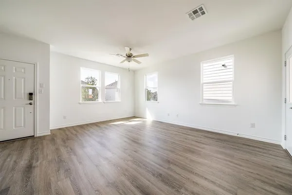 $2,050 | 123 Watkinville Road, Hutto, TX 78634