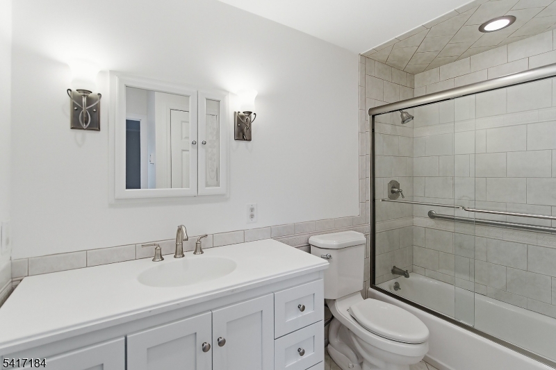 160 Glenview Road South Orange, NJ 07079 - Photo 23 of 32