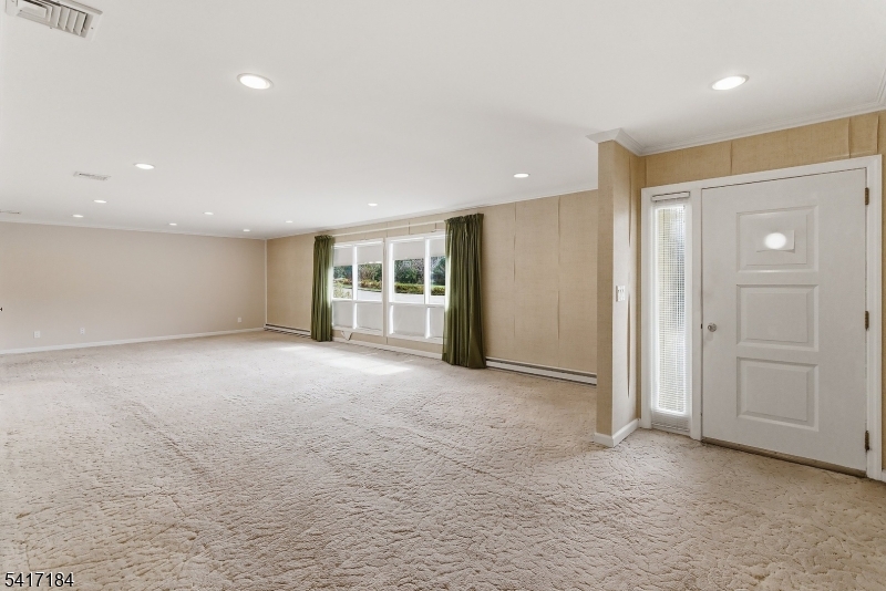 160 Glenview Road South Orange, NJ 07079 - Photo 4 of 32