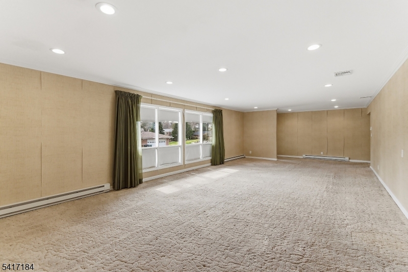 160 Glenview Road South Orange, NJ 07079 - Photo 5 of 32