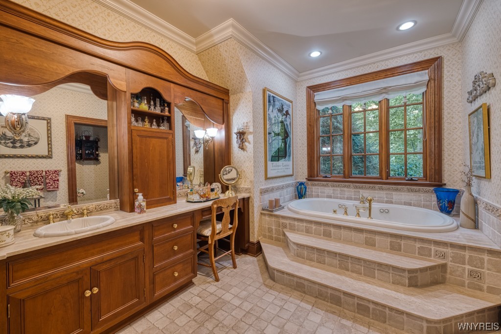 9 Timberline Drive Elma, NY 14059 - Photo 14 of 39