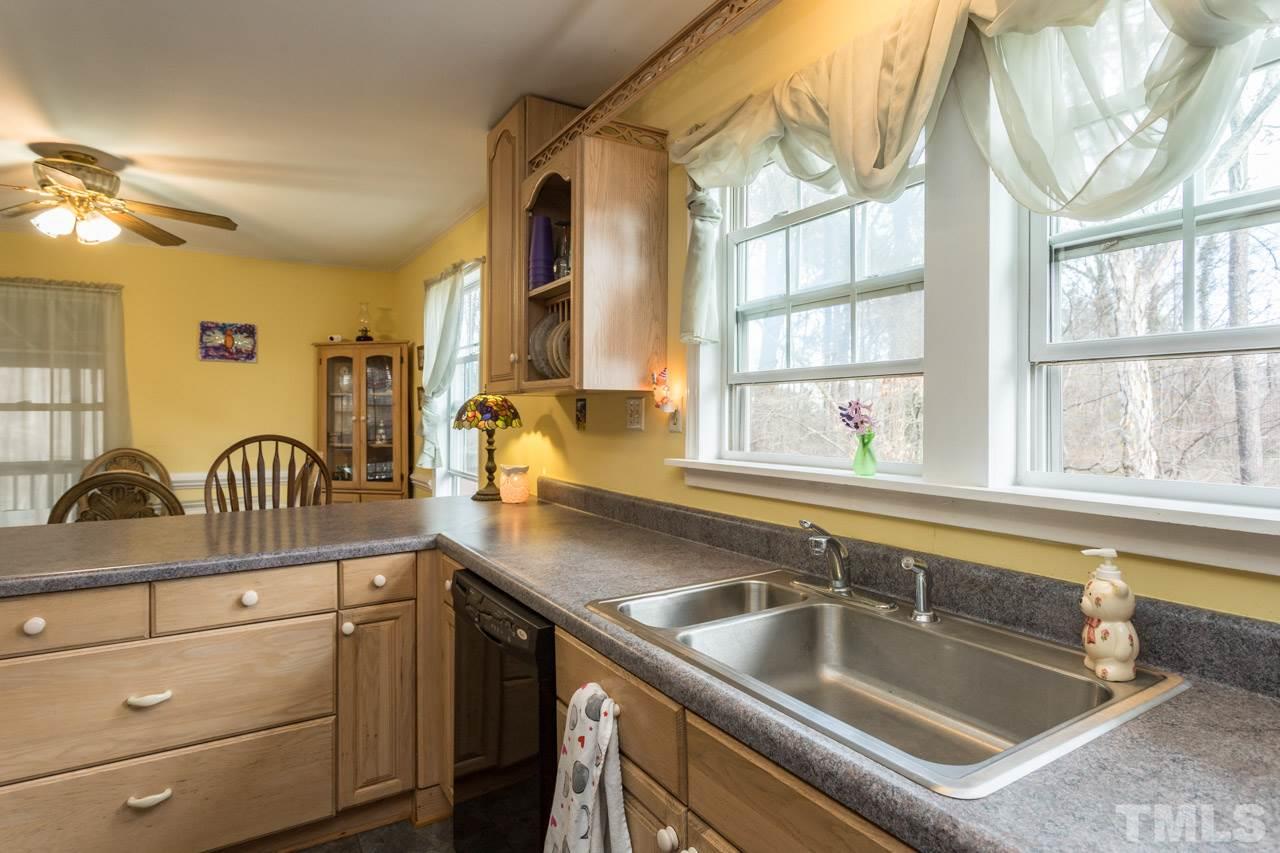6201 Battle Bridge Road Raleigh, NC 27610 - Photo 11 of 30