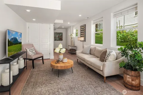 $925,000 | 830 Northeast 59th Street, Seattle, WA 98105