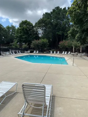 $1,990 | 2004 Parkaire Crossing, Marietta, GA 30068