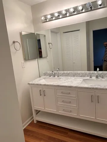 $1,990 | 2004 Parkaire Crossing, Marietta, GA 30068