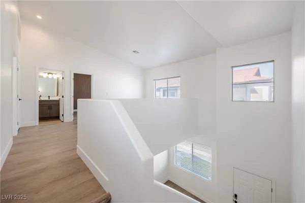 $2,401 | 540 West Horizon Ridge Parkway, Unit 6201, Henderson, NV 89012