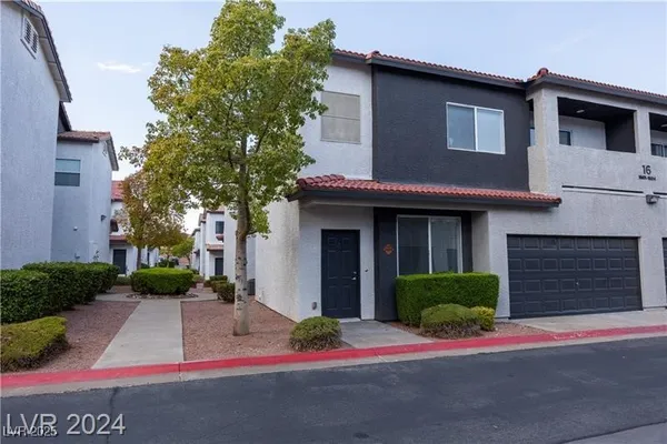$2,401 | 540 West Horizon Ridge Parkway, Unit 6201, Henderson, NV 89012