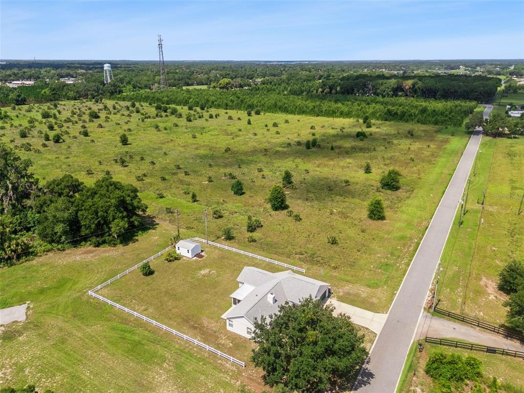 40932 Maxwell Road Umatilla, FL 32784 - Photo 28 of 34 Gallery Image 28