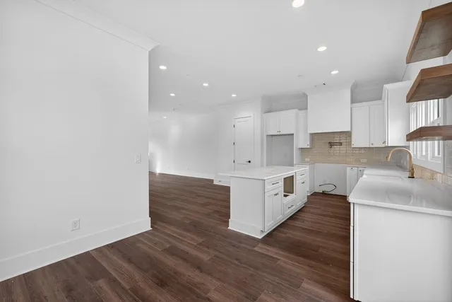 $889,000 | 4810 Moonview Lane, Sugar Hill, GA 30518