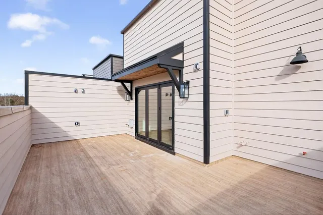 $889,000 | 4810 Moonview Lane, Sugar Hill, GA 30518