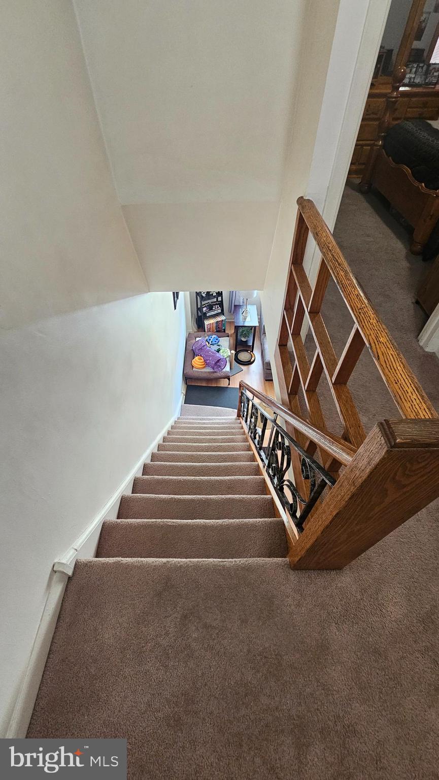 7829 Horrocks Street Philadelphia, PA 19152 - Photo 21 of 46 a view of entryway