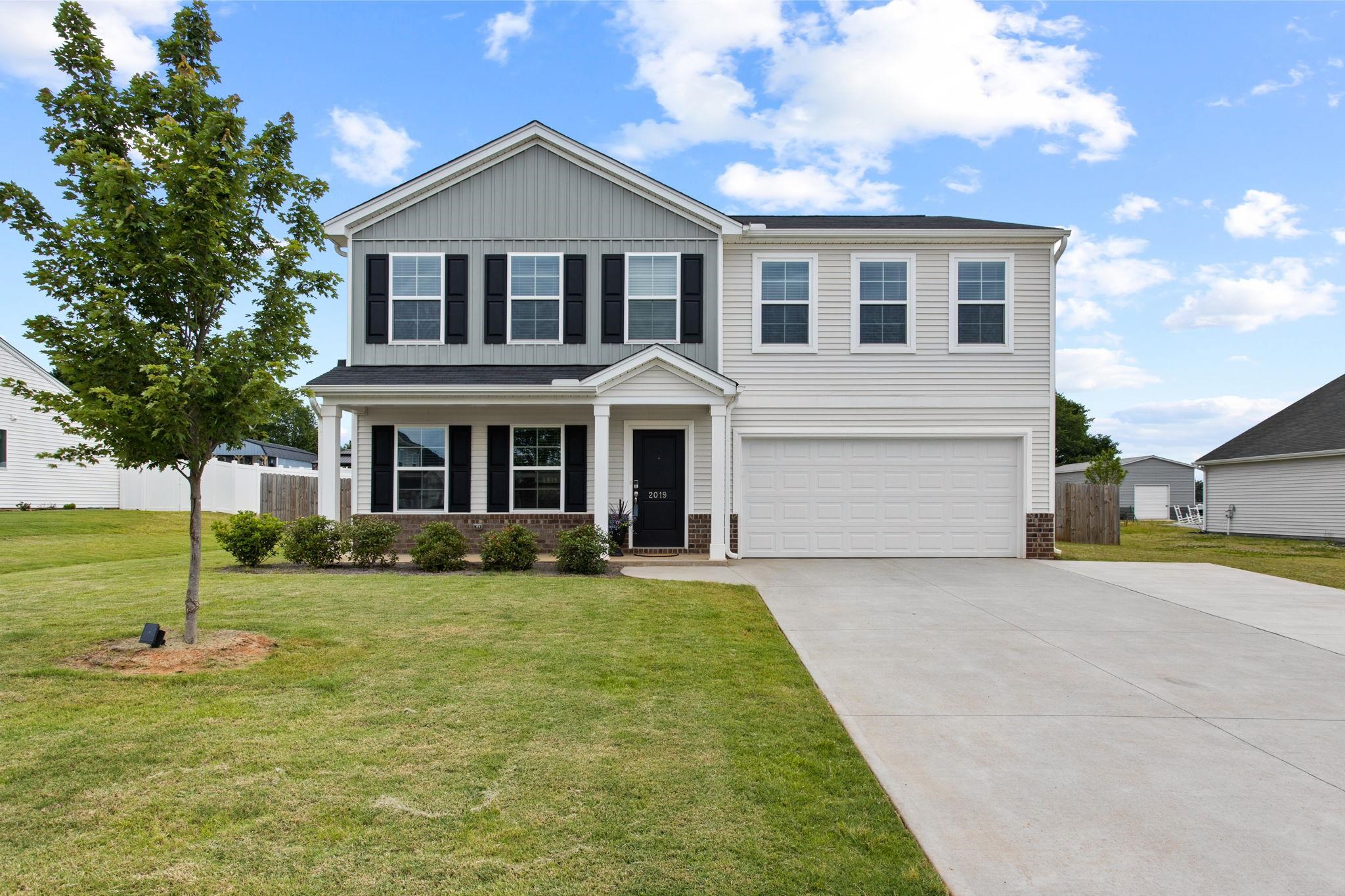 2019 Maggie Acres Road Boiling Springs, SC 29316 - Photo 1 of 34 Gallery Image 1