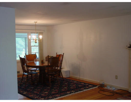45 Oak Ridge Road Holden, MA 01520 - Photo 3 of 8 Gallery Image 3
