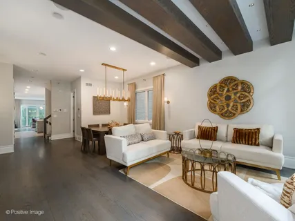 $1,699,900 | 1844 West Erie Street, Chicago, IL 60622
